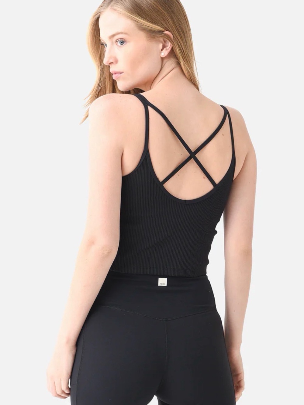 Vuori black ribbed crop tank cross cross back straps size medium - Picture 5 of 9